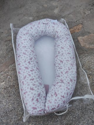 Cuna nido para bebé con estampado