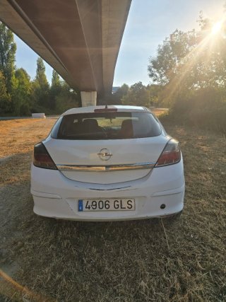 Opel Astra 2009
