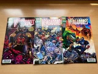 Lote 14 comics Los Vengadores (variado)