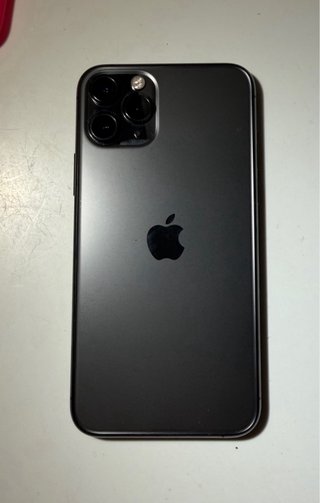 iPhone 11 Pro 512GB + 3 fundas
