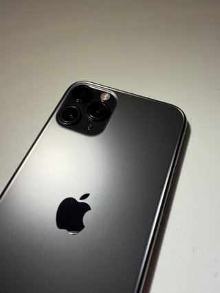 iPhone 11 Pro 512GB + 3 fundas