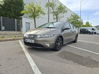 Honda Civic 1.8i 140cv