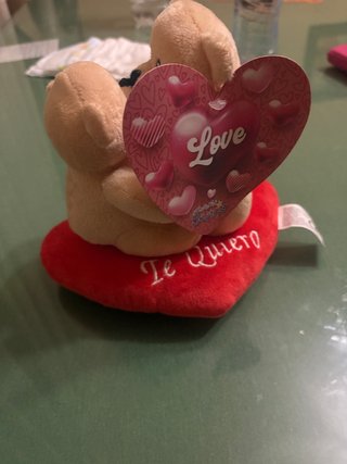 Peluche de dos ositos con corazón