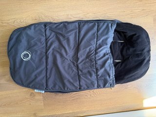Saco Bugaboo Negro Invierno
