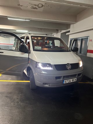 volkzwagen transporte t5 de 8 plazas