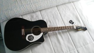 Guitarra Electroacústica Fender Negra