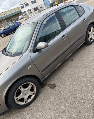 SEAT Leon 2004