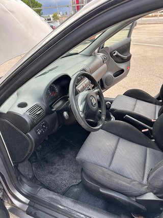 SEAT Leon 2004