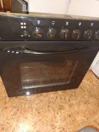 Horno Eléctrico Teka HT 490ME negro