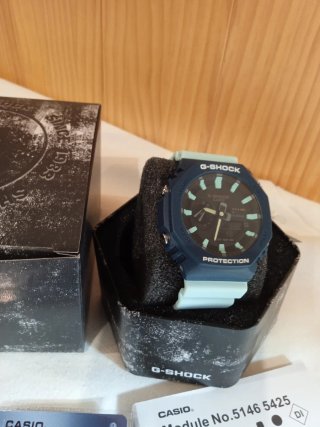 Reloj G-sh0ck GA 2100
