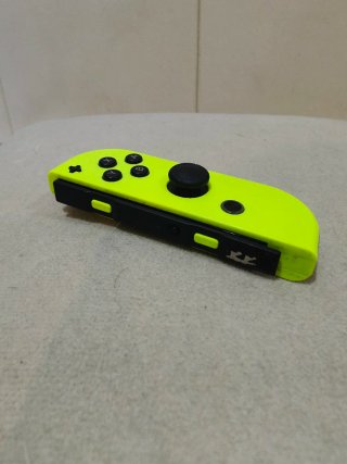 Joy-Con ORIGINAL Nintendo Switch Amarillo