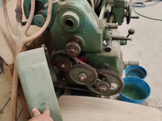 Torno de sobremesa