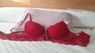 Sujetador Rojo de Encaje Talla 95B