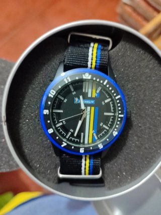 Reloj Michelin Negro y Azul