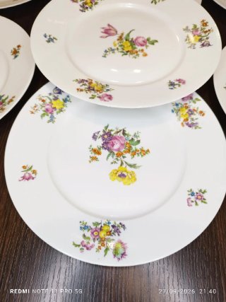 LIMOGES 8 Platos Llanos Porcelana Francesa