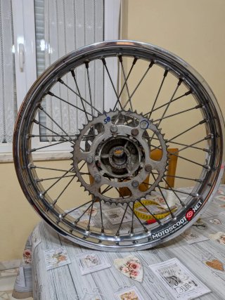 Llantas Moto 18 y 21