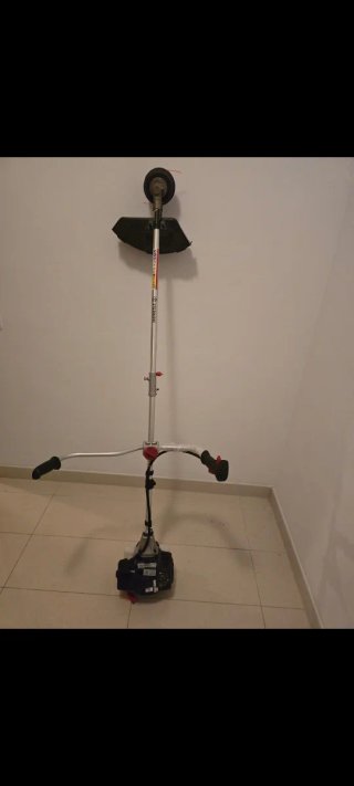Desbrozadora de gasolina