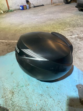Baúl de moto SHAD SH39 Carbon 39L