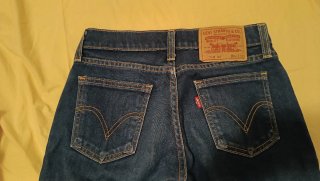 Pantalón Levis chica Talla XS W26 L32