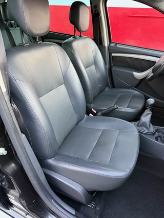 Dacia Duster 2013