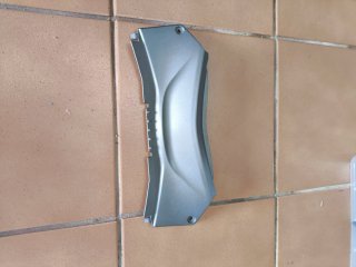 Tapa Central Trasera Yamaha R3 1WD-F1731