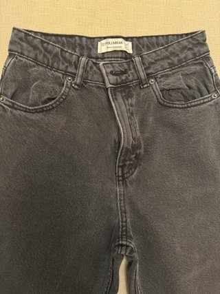 Pantalón vaquero ancho gris