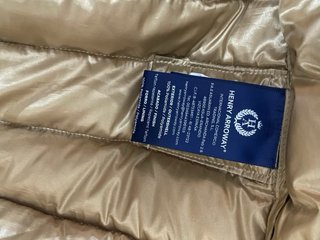 Chaqueta Plumífero Roja y Dorada