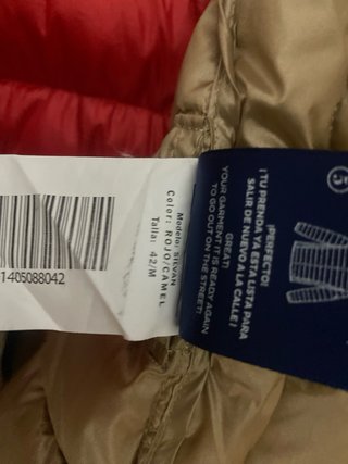 Chaqueta Plumífero Roja y Dorada