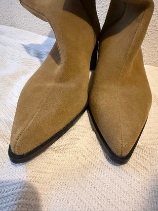 Botines de Ante Zara Marrones y Negros