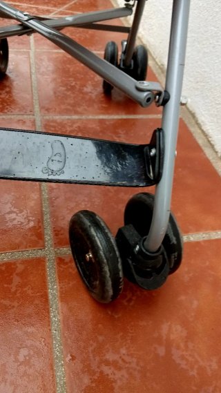 Sillita de paseo roja