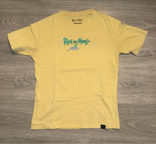 Camiseta Rick and Morty amarilla Talla S