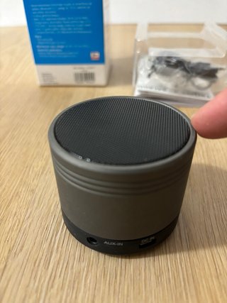 Altavoz Mini Medion Bluetooth 4.1 Aux-In DC