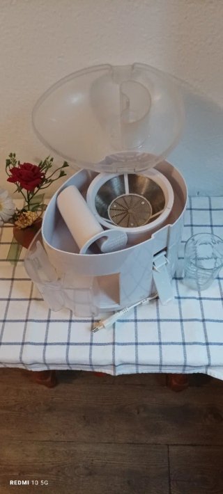 Licuadora Nevir Blanca