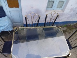 Mesa de Salón con Sobre de Cristal