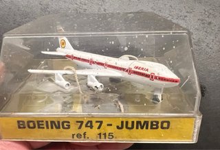Maqueta Avión Iberia Boeing 747 Jumbo Ref. 115