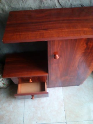 Mueble de entrada de madera