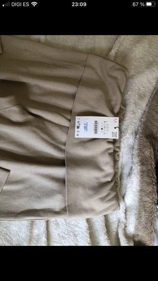Pantalón Zara