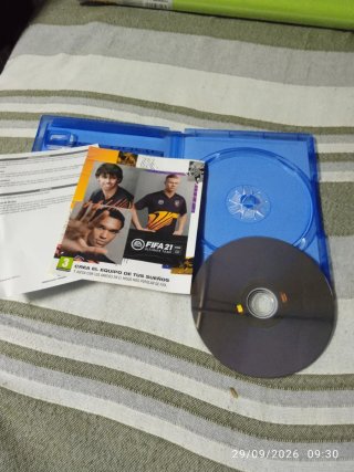 Lote 3 Juegos PS4: FIFA 16, 17 y 21
