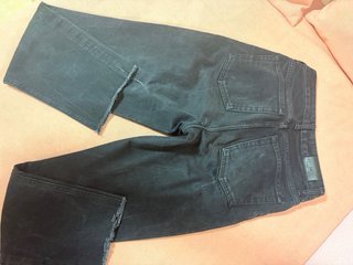 Pantalón Vaquero Negro Mango