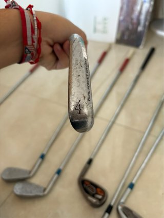 Pack 7 palos golf Bridgestone y TaylorMade