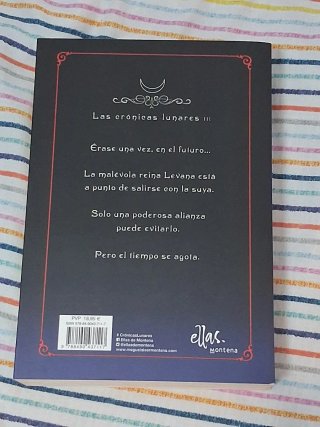 Cinder Scarlet Cress Crónicas Lunares Meyer