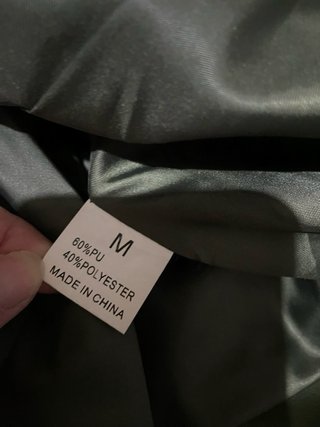 Chaqueta piel sintética verde vuelo