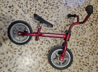 Bici sin pedales Chicco Red Bullet