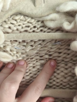 Cárdigan grueso beige con botones Zara