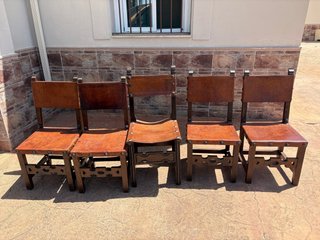 Set de 6 Sillas de Madera y Cuero