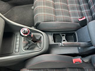 Volkswagen Golf 2011