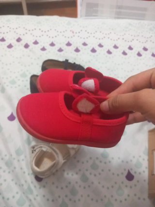 Lote de 6 pares de calzado infantil 20