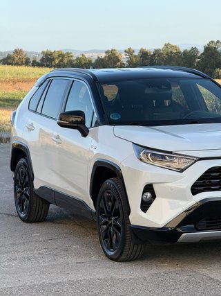 Toyota RAV4 2021