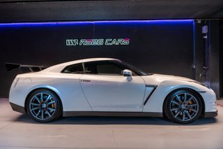 Nissan GT-R 2010 NACIONAL (muchos extras)
