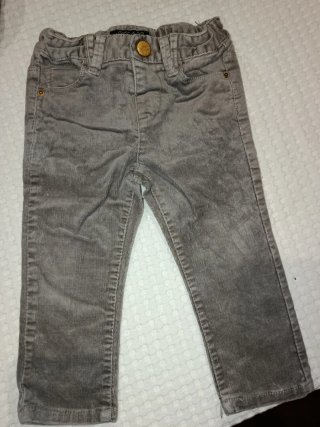 Pantalón pana Zara talla 9-12 meses
